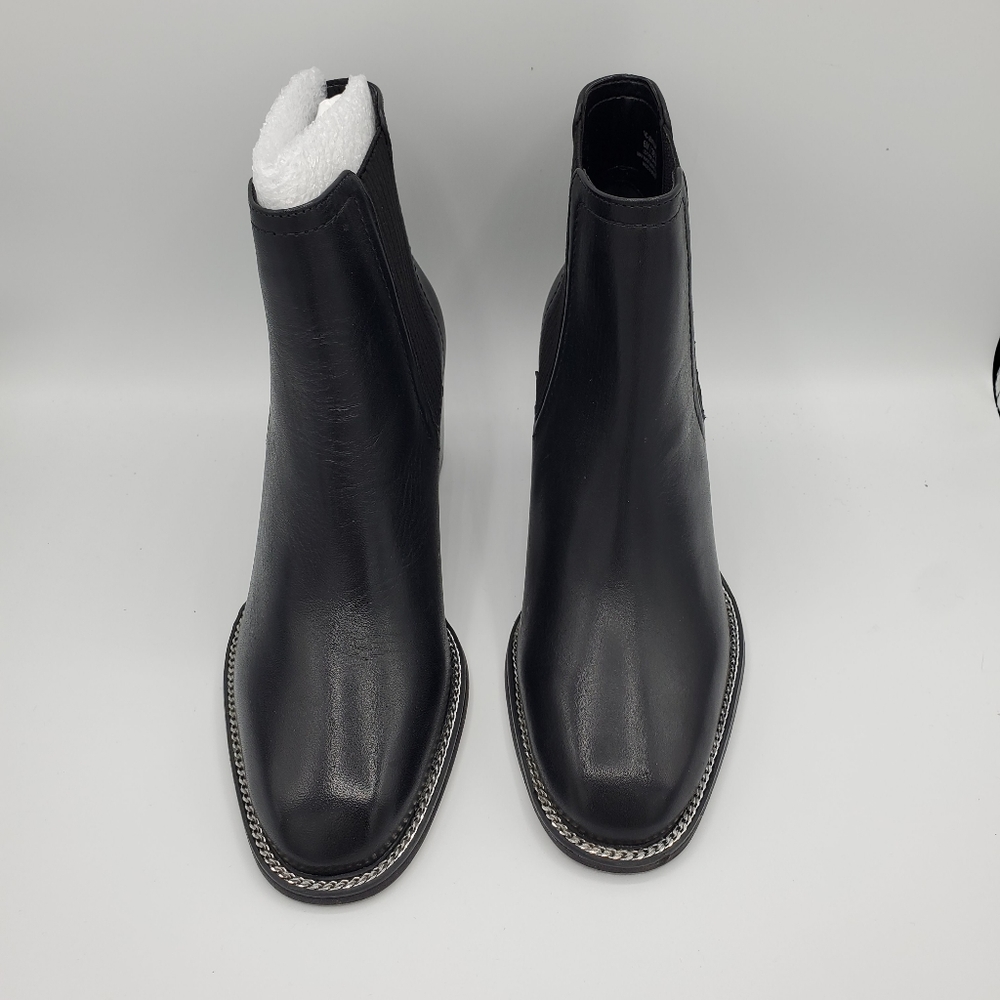 Vince Camuto Jentilliy ankle boots NIB - Picture 3 of 11